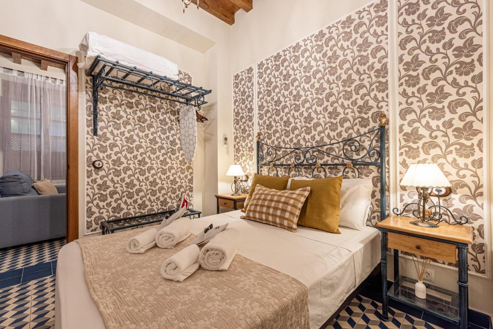 Casa Museo La Merced By Stay Unique Малага Стая снимка